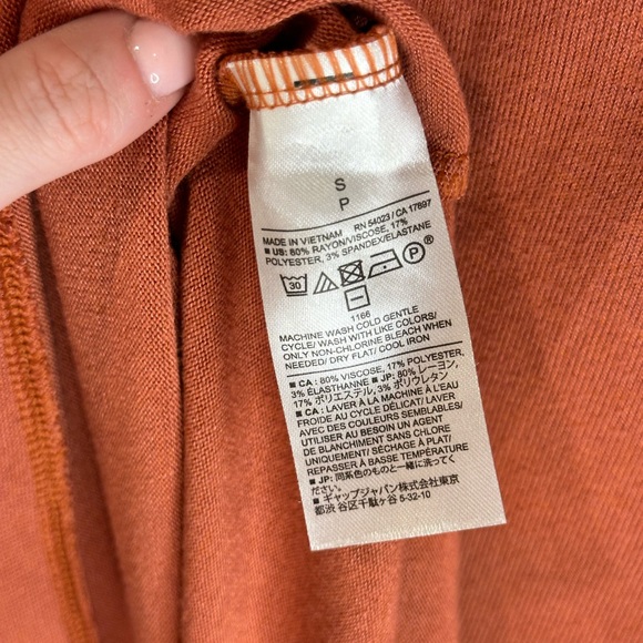 Banana Republic Soft Luxe Turtleneck Tank - Picture 7 of 7